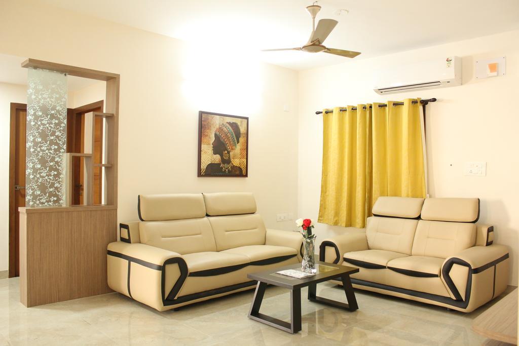 Kolam Serviced Apartments - Adyar. Madras Buitenkant foto